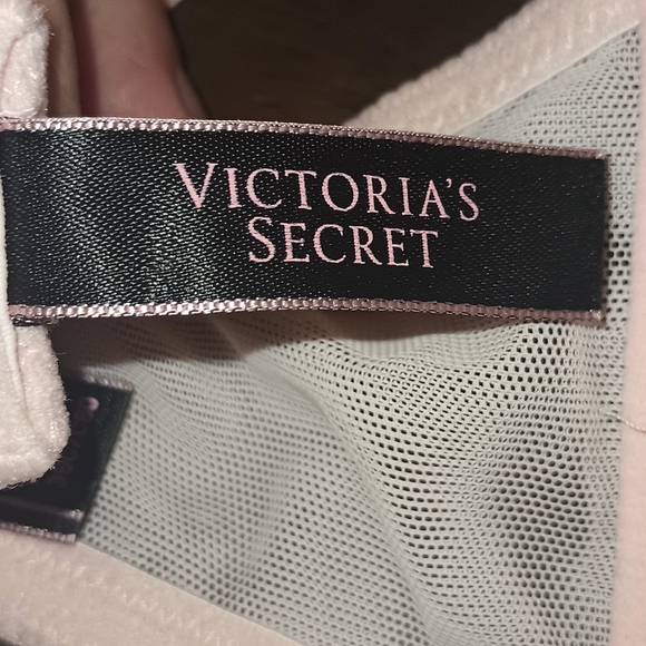 Victoria Secret Very Sexy Pink Lace Bling Straps Push-up Bra Size 36C - Picture 7 of 11